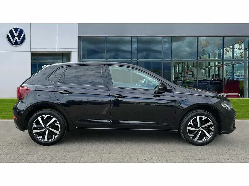 Used VW Polo Match 95 HP (69 kW) 2025 Deep black pearl Hatchback