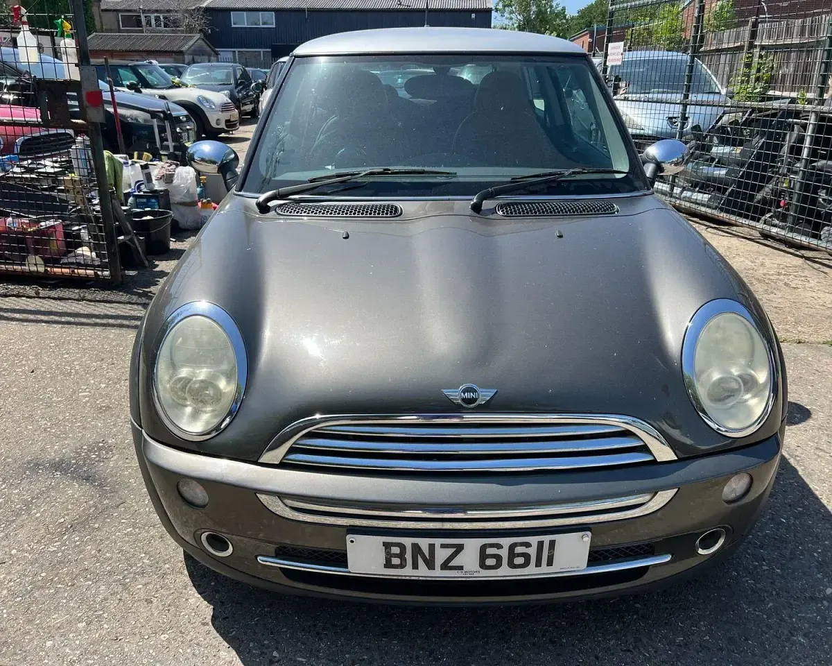 Used Mini Cooper Hatch 116 HP (85 kW) 2006 Grey Hatchback
