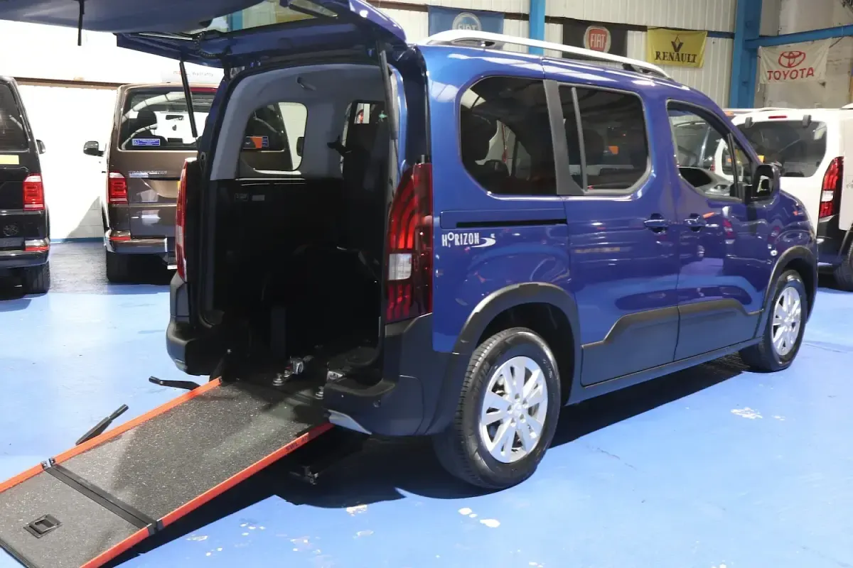 Used Peugeot Rifter Allure 2020 Blue MPV