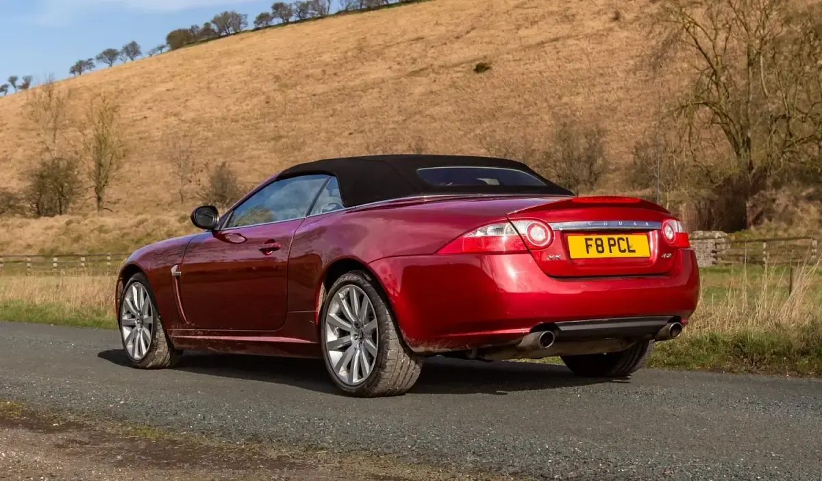 Używany Jaguar XK 2006 Czerwony Kabriolet