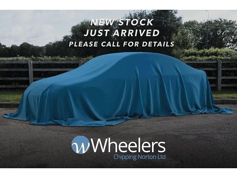 White Used 2018 Nissan Navara Tekna Pickup | £15,750 (Good price) - Image 1/4
