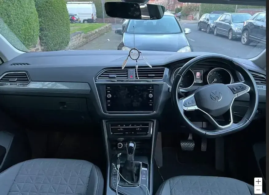 Second-hand VW Tiguan Life 150 CP (110 kW) 2021 Alb SUV