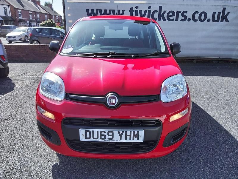 Used Fiat Panda Pop 69 HP (50 kW) 2019 Red Hatchback