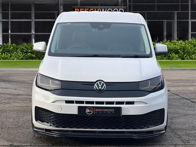 Used VW Caddy S 122 HP (89 kW) 2021 White MPV