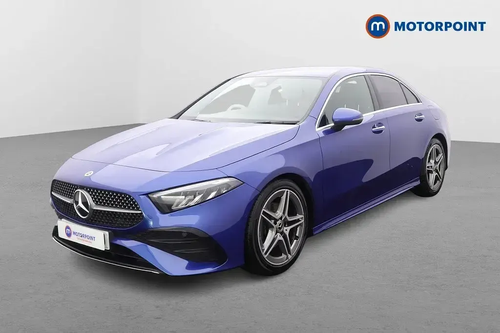 Used Mercedes A180 Executive 136 HP (100 kW) 2024 Blue Sedan