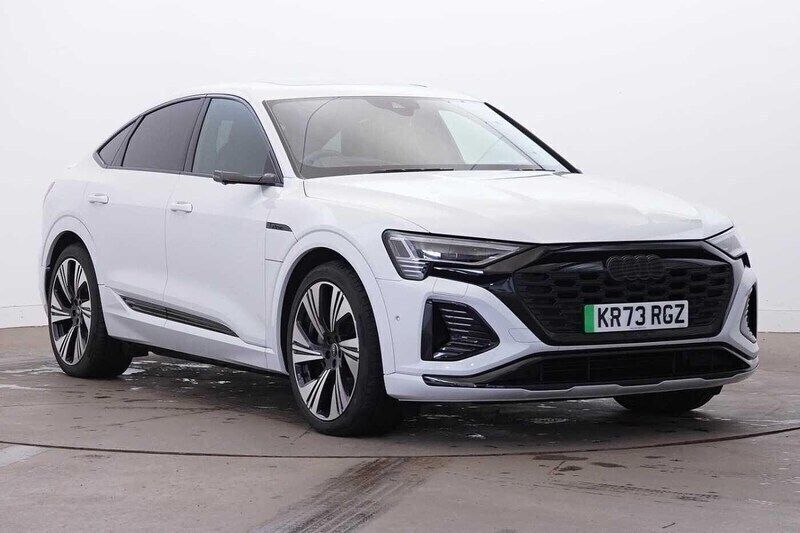 White Used 2023 Audi Q8 e-tron Comfort SUV | £55,980 (Expensive) - Image 1/4