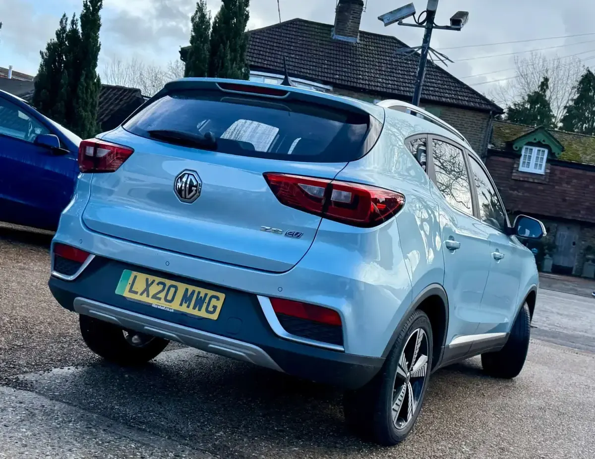 Used MG ZS Exclusive 105 kW (143 HP) 2020 Blue SUV
