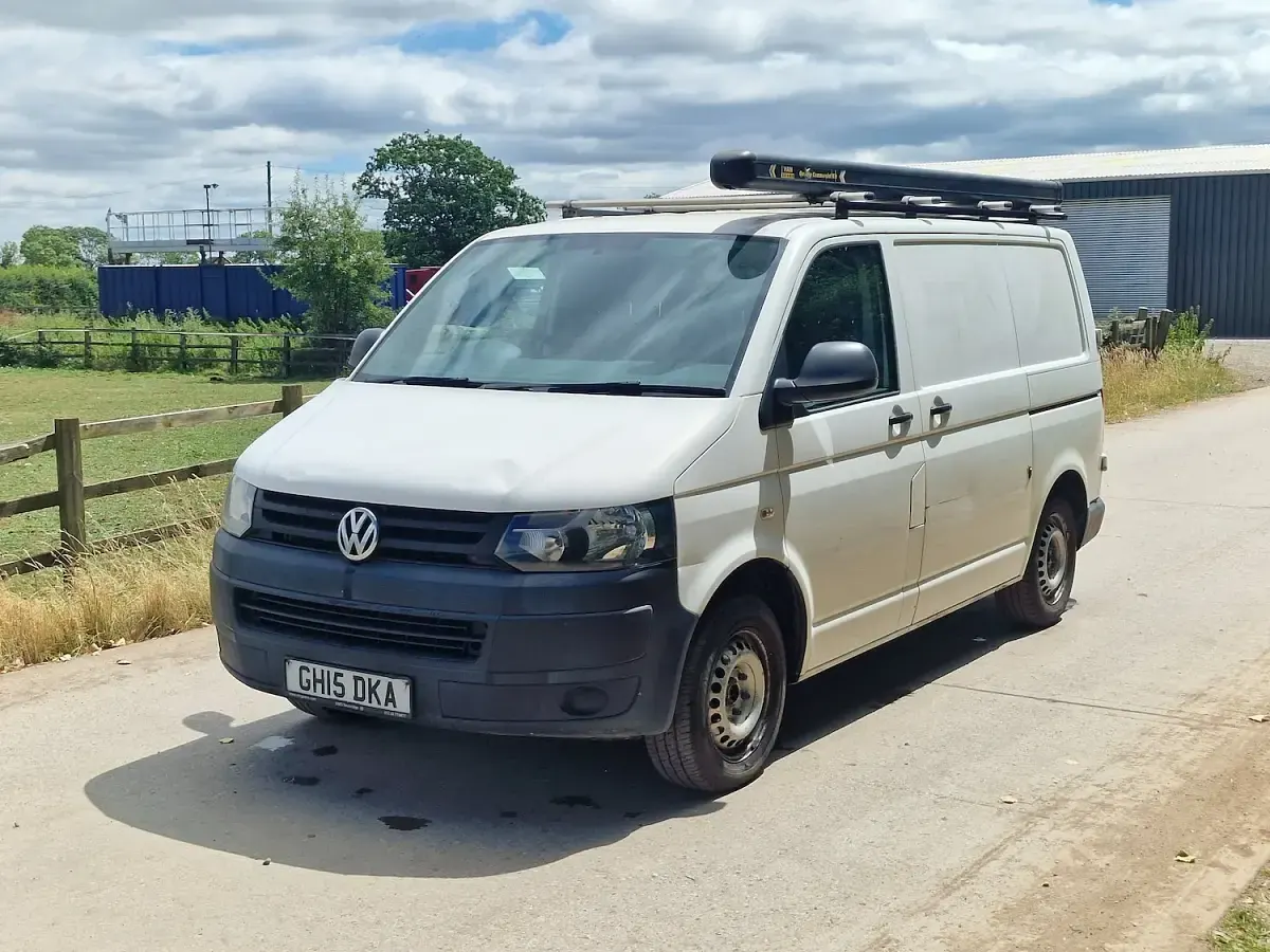 Used VW T5 Startline 84 HP (61 kW) 2015 White Van