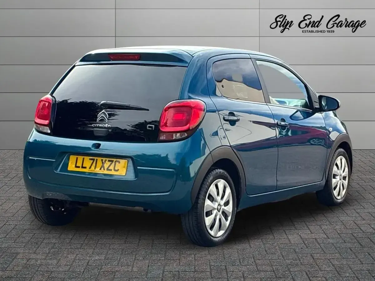 Usado Citroën C1 71 HP (52 kW) 2021 Verde Citadino