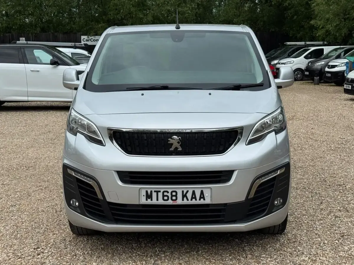 Second-hand Peugeot Expert S 2018 Argintiu Van