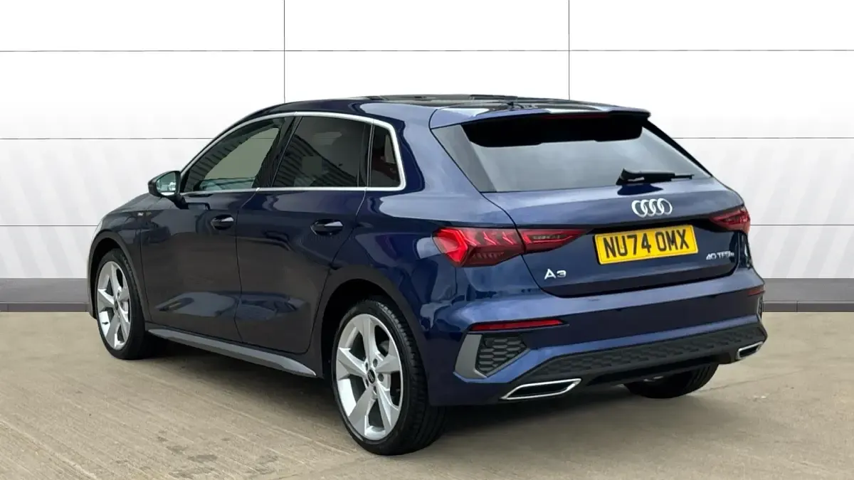 Used Audi A3 e-tron S-Line 204 HP (150 kW) 2024 Blue Hatchback