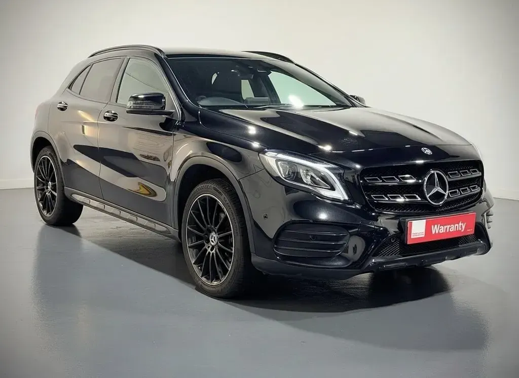 Used Mercedes GLA200 AMG Line Premium Plus 156 HP (114 kW) 2019 Black SUV