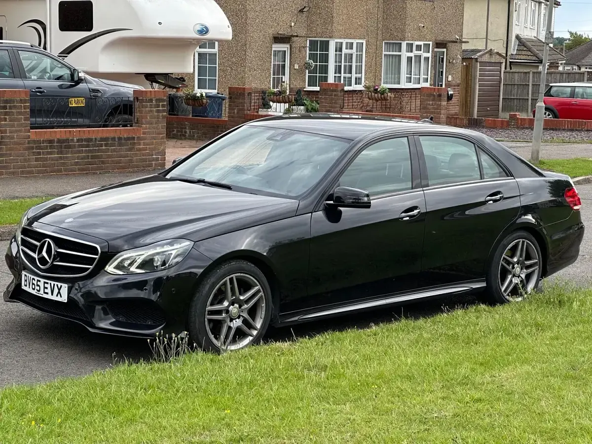 Used Mercedes E220 AMG 174 HP (127 kW) 2015 Black Sedan