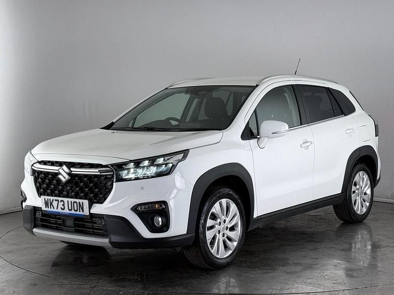 Used Suzuki SX4 S-Cross 2023 White SUV