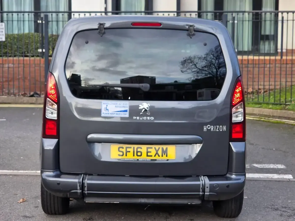 Used Peugeot Partner Tepee Allure 2016 Grey MPV