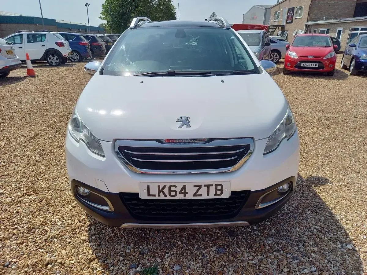 Used Peugeot 2008 115 HP (84 kW) 2014 White SUV