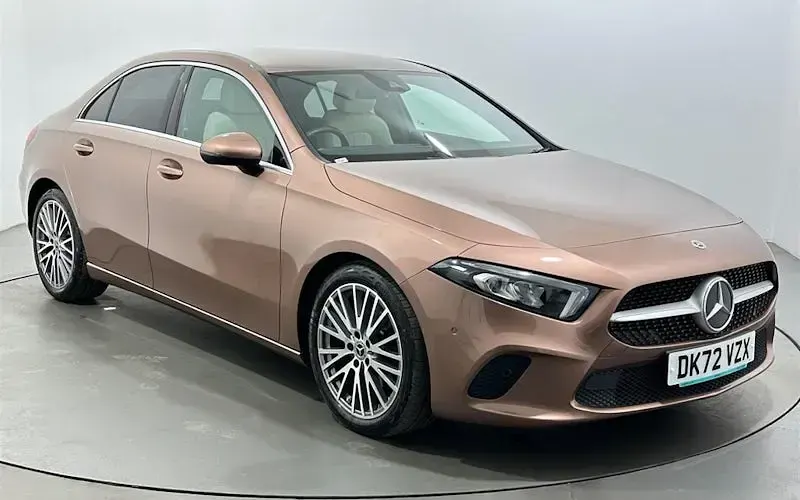 Begagnad Mercedes A180 Executive 136 HK (100 kW) 2022 Sedan