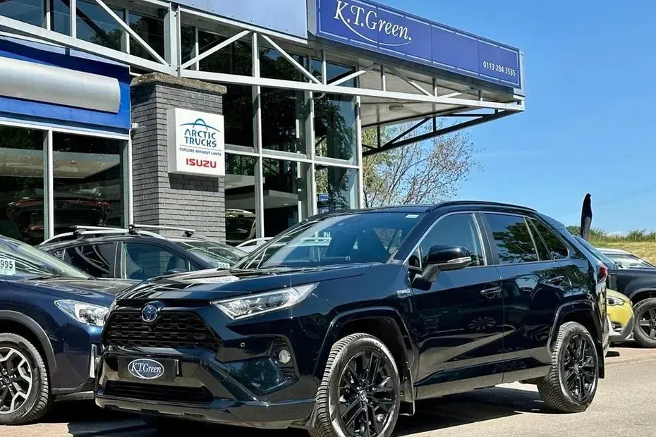 Used Toyota RAV4 Hybrid Edition 222 HP (163 kW) 2021 Black SUV
