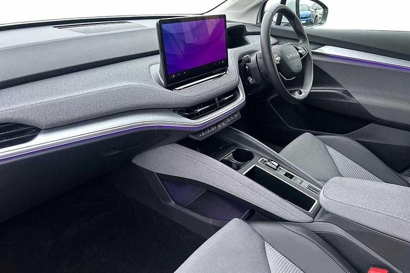 Used Skoda Enyaq iV SE L 150 kW (204 HP) 2025 Moon white metallic SUV