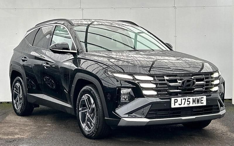 Red New 2025 Hyundai Tucson Advanced SUV | £25,448 (Super price) - Image 1/4