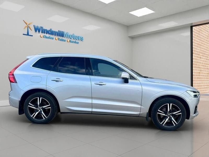 Used Volvo XC60 R-Design 2018 Silver SUV
