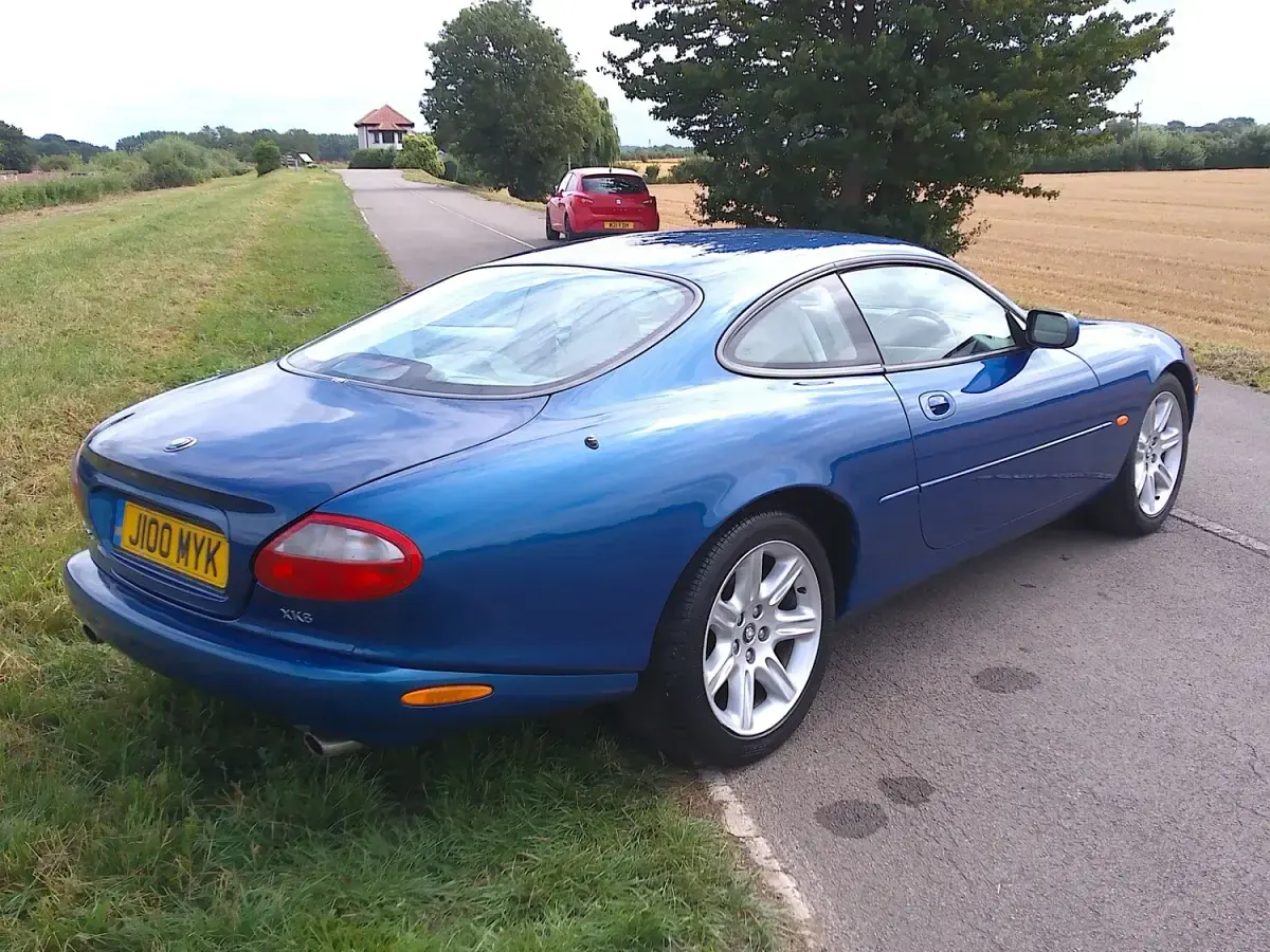 Used Jaguar XK8 1998 Blue Sedan