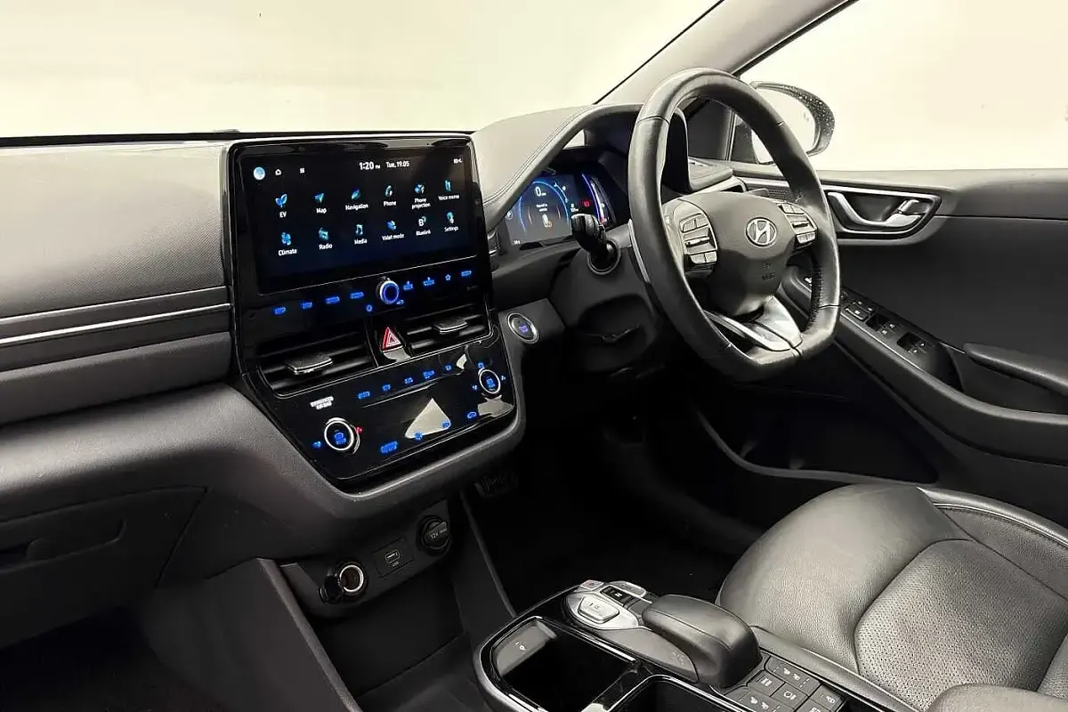 Used Hyundai Ioniq Premium SE 100 kW (136 HP) 2022 Grey Hatchback