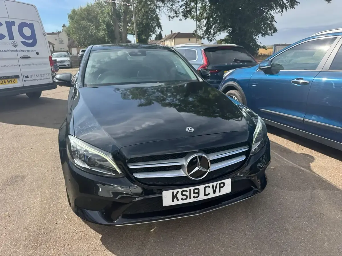 Used Mercedes C220 Premium Plus 194 HP (142 kW) 2019 Black Sedan
