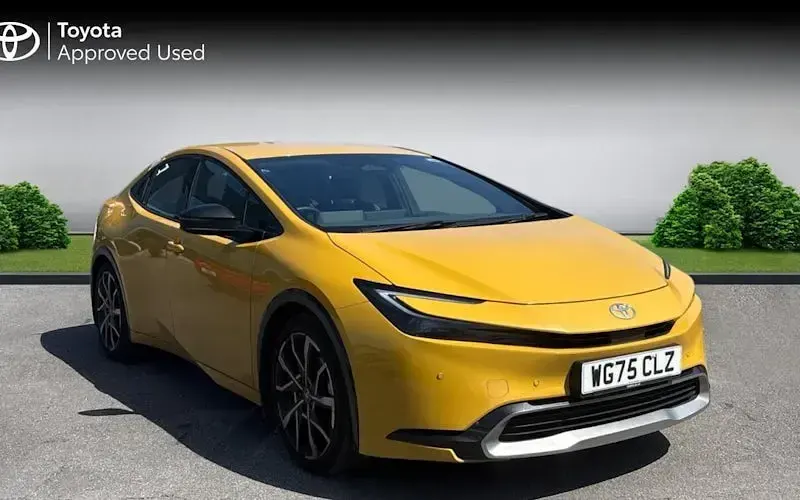 Second-hand Toyota Prius 223 CP (164 kW) 2025 Hatchback
