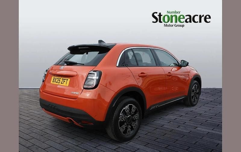 New Fiat 600 La Prima 134 HP (98 kW) 2025 Orange SUV