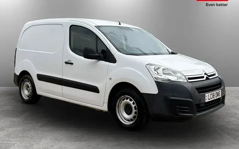 Used Citroën Berlingo 99 HP (72 kW) 2017 MPV