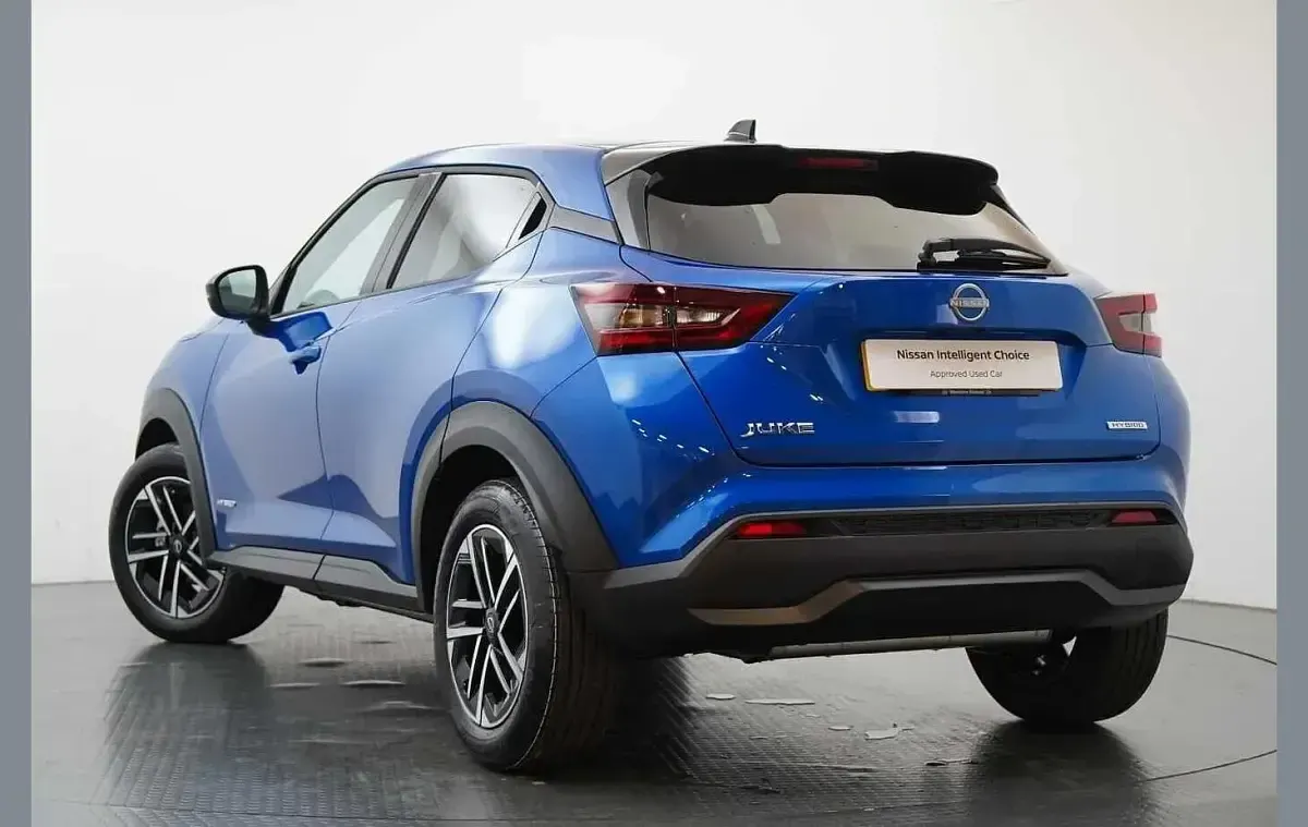 Used Nissan Juke N-Connecta 143 HP (105 kW) 2026 Blue SUV