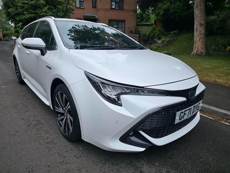 White Used 2021 Toyota Corolla Design Estate | £18,995 - Image 1/4