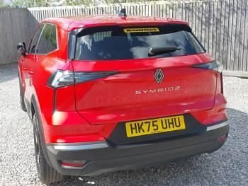 Used Renault Symbioz Techno 140 HP (102 kW) 2025 Red SUV