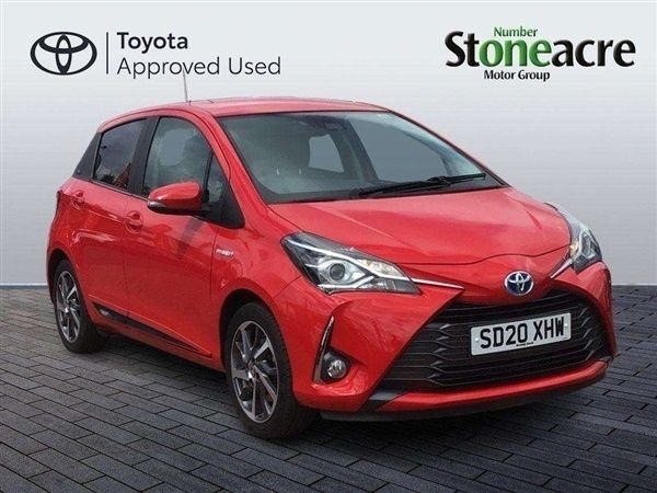 Used 2020 Toyota Yaris Hatchback | £13,750 (Fair price) - Image 1/2
