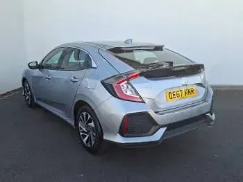 Used Honda Civic SE 129 HP (94 kW) 2017 Silver Hatchback