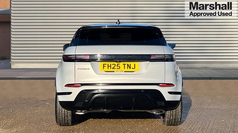 Used Land Rover Range Rover evoque SE Dynamic 204 HP (150 kW) 2025 Metallic  seoul pearl silver Hatchback