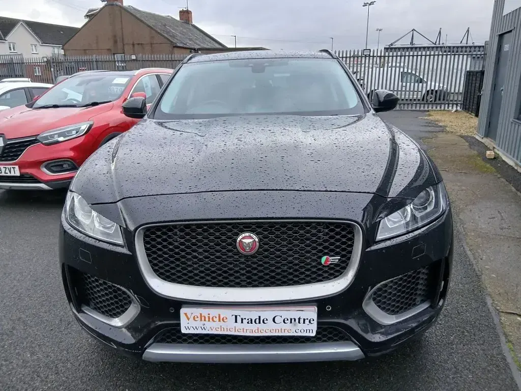 Used Jaguar F-Pace S 300 HP (220 kW) 2016 Black SUV