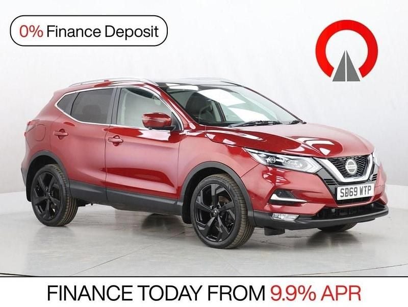 Used Nissan Qashqai Tekna 150 HP (110 kW) 2019 Red SUV