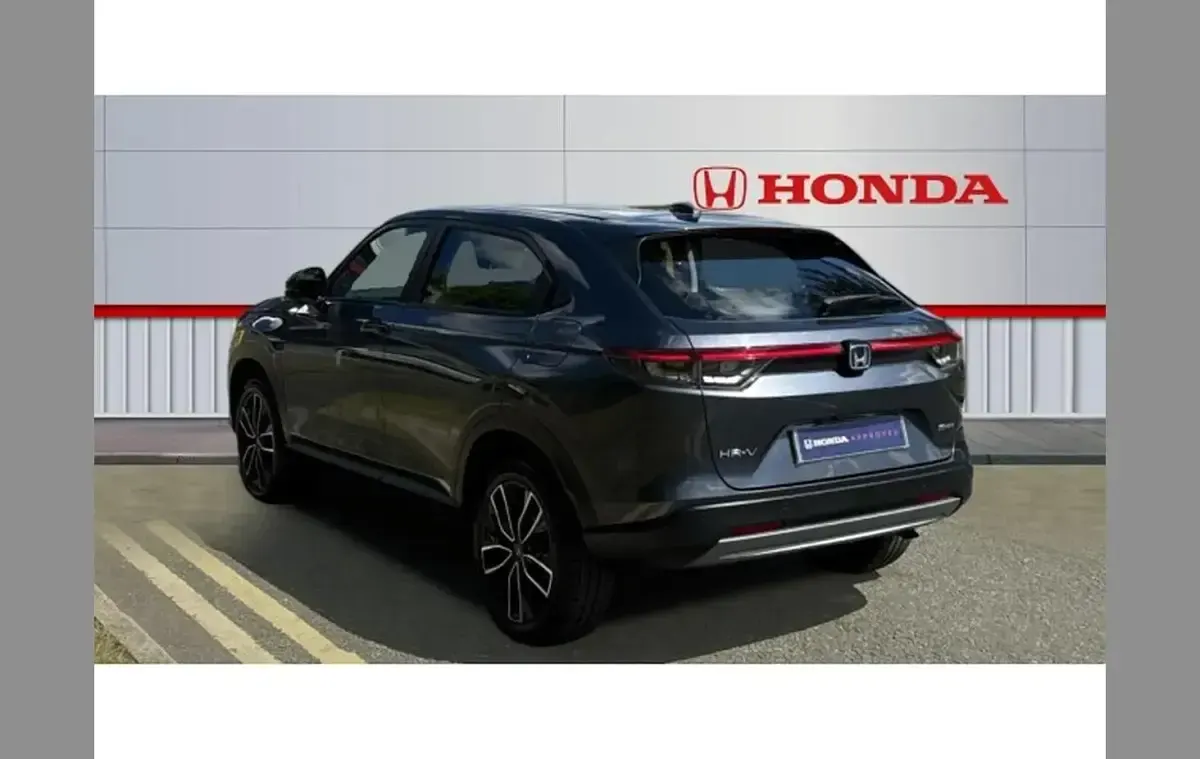 Used Honda HR-V Elegance 131 HP (96 kW) 2023 Grey SUV