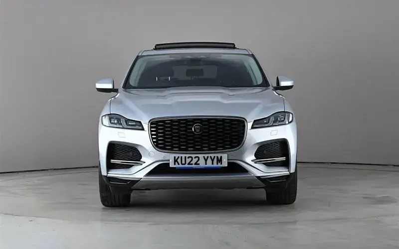 Usado Jaguar F-Pace S 404 HP (297 kW) 2022 Prateado SUV
