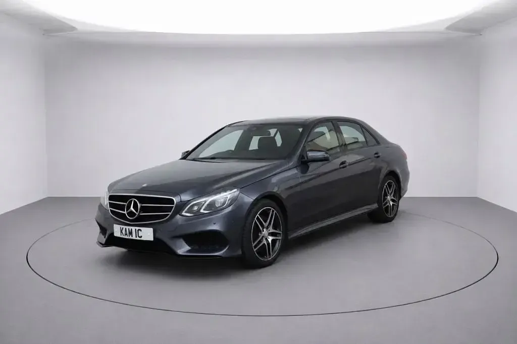 Used Mercedes E350 Premium 258 HP (189 kW) 2015 Grey Sedan