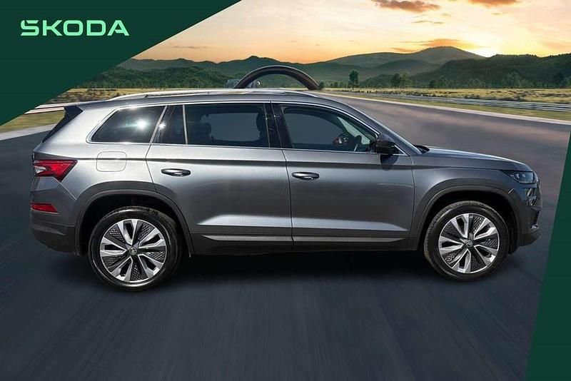 Used Skoda Kodiaq SE L Executive 150 HP (110 kW) 2024 Grey SUV