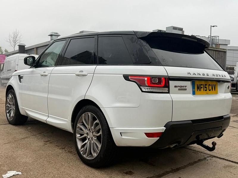 Begagnad Land Rover Range Rover Autobiography Dynamic 306 HK (225 kW) 2015 Vit SUV