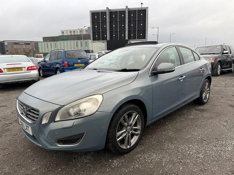 Used Volvo S60 SE Lux 215 HP (158 kW) 2011 Blue Sedan