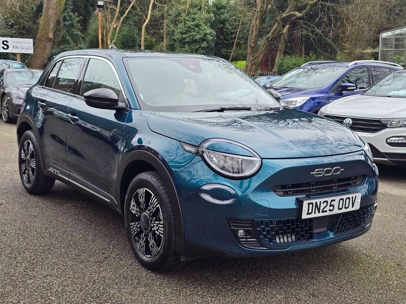 Green Used 2025 Fiat 600 S Hatchback | £18,495 (Fair price) - Image 1/4