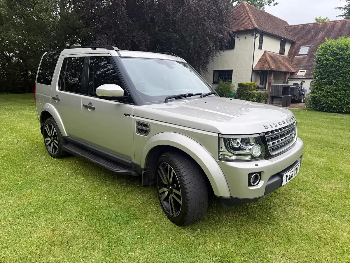 Used Land Rover Discovery SE 2016 Gold SUV