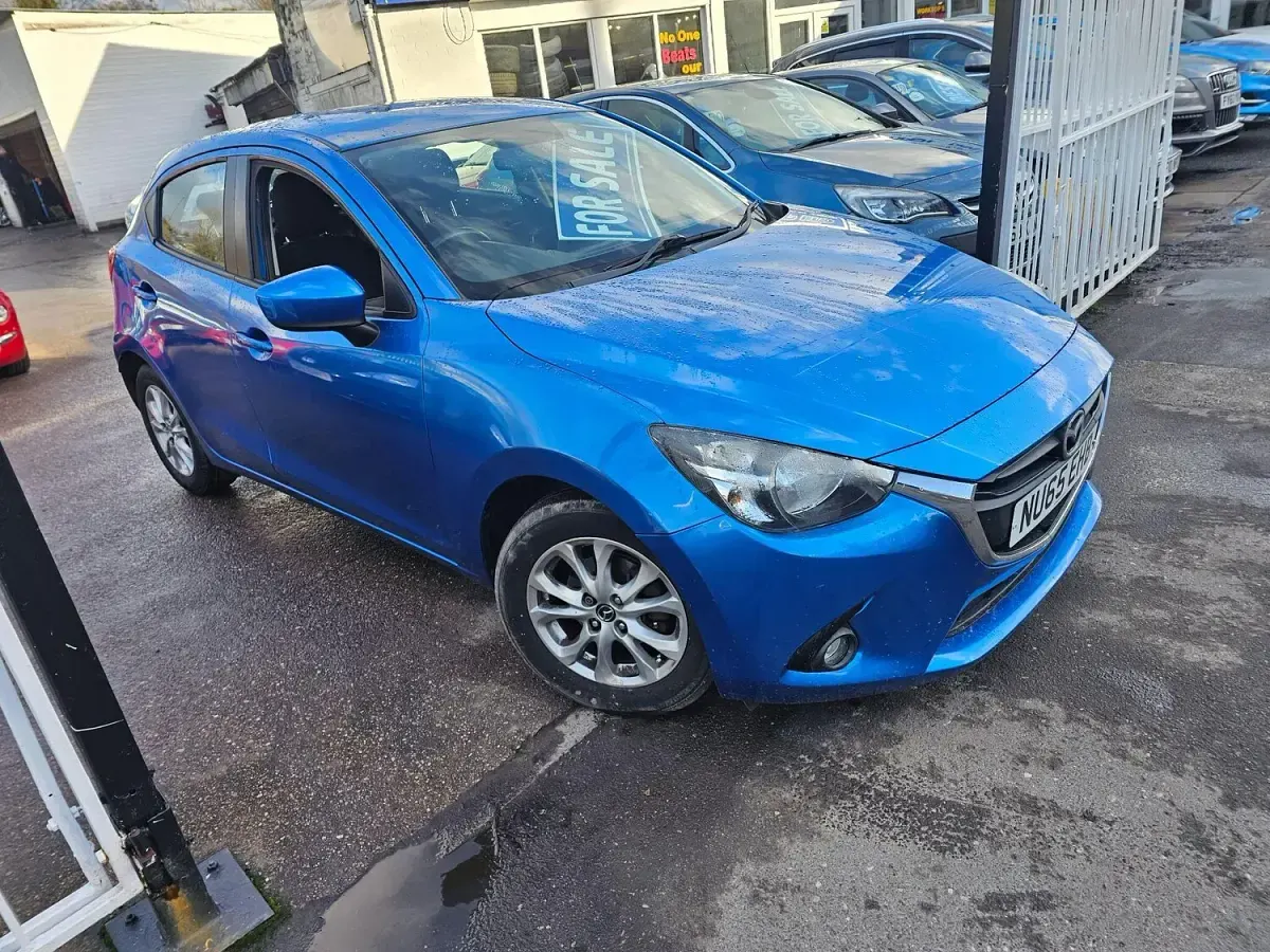 Used Mazda 2 2015 Blue Hatchback