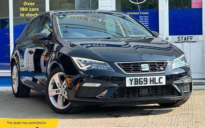 Black Used 2019 Seat Leon FR Hatchback | £12,700 (Good price) - Image 1/4