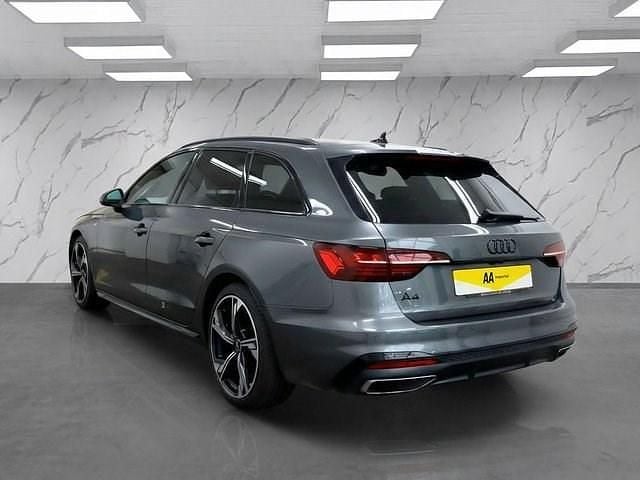 Used Audi A4 Black Edition 150 HP (110 kW) 2022 Grey Estate